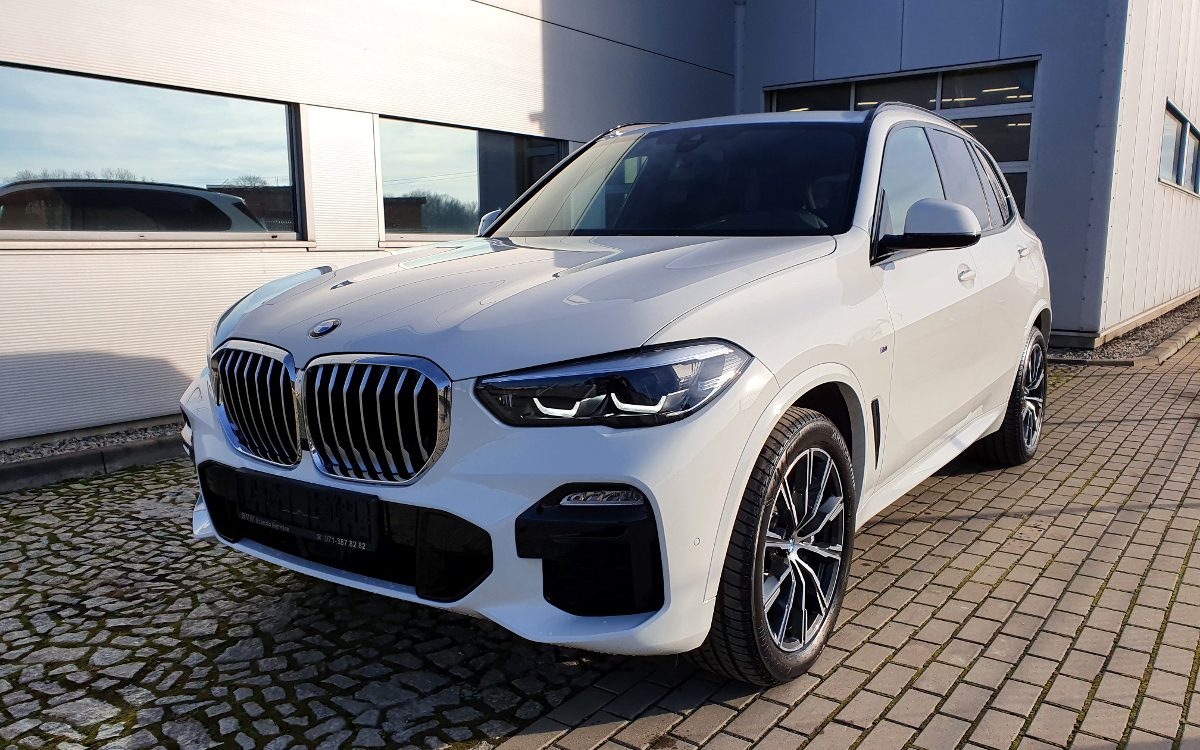 Sprzedaż samochodów marki BMW we Wrocławiu - BMW X5 30d G05