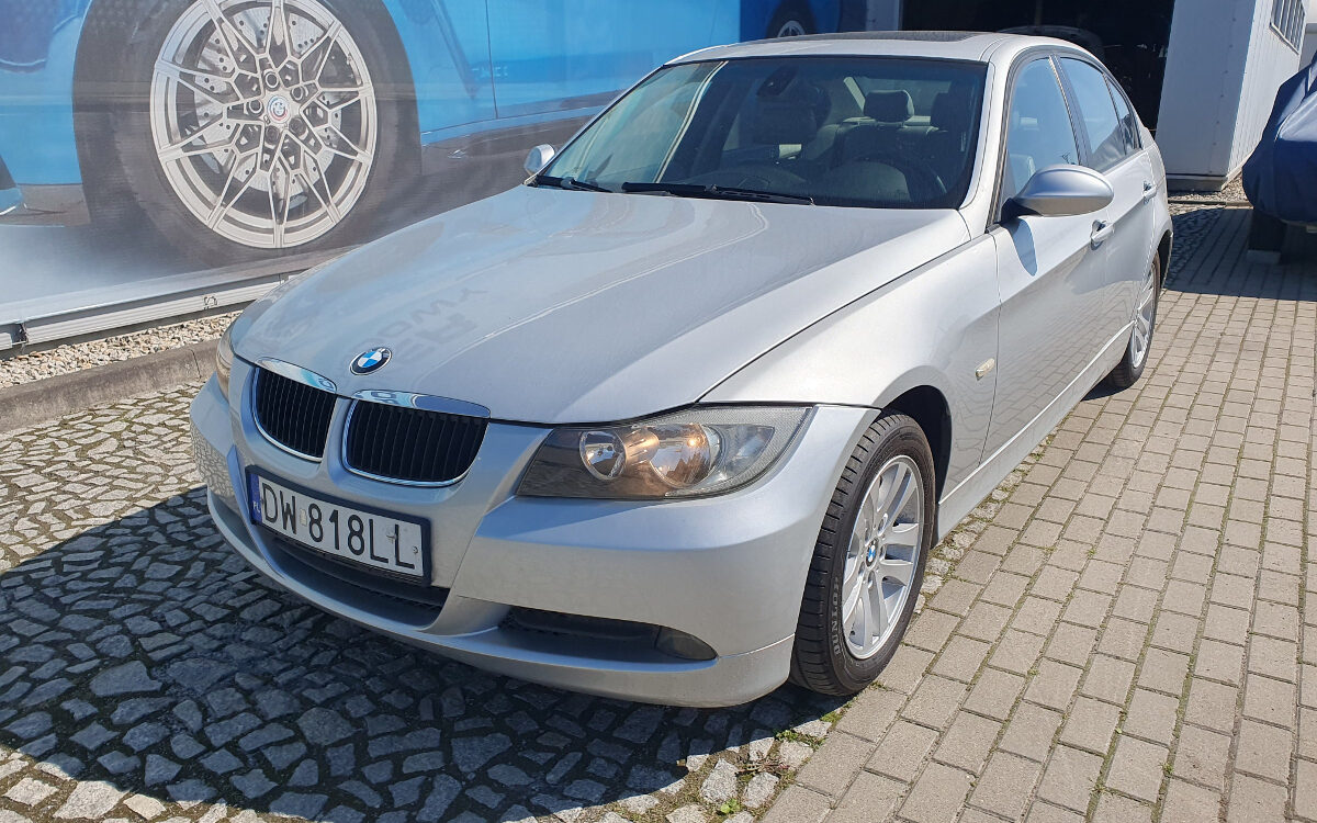 Sprzedaż samochodów marki BMW we Wrocławiu - BMW 320d Serwisowany