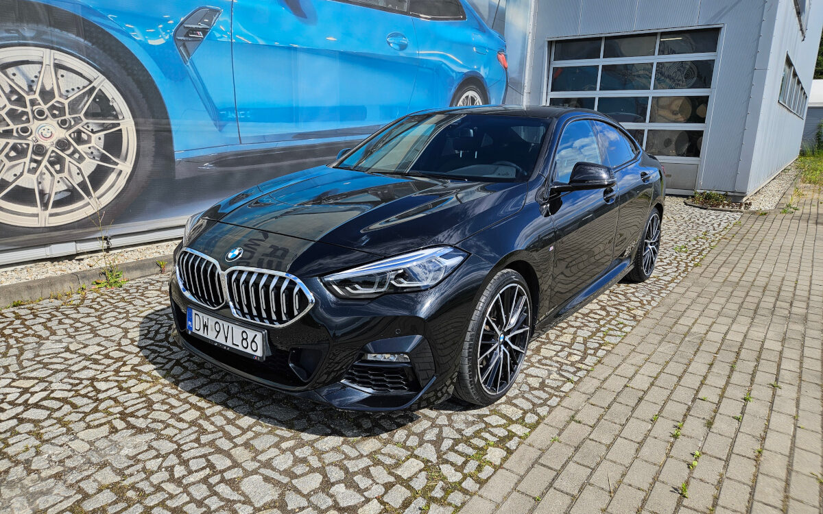 Sprzedaż samochodów marki BMW we Wrocławiu - BMW 218i M-Pakiet Serwisowany*F. VAT 23%