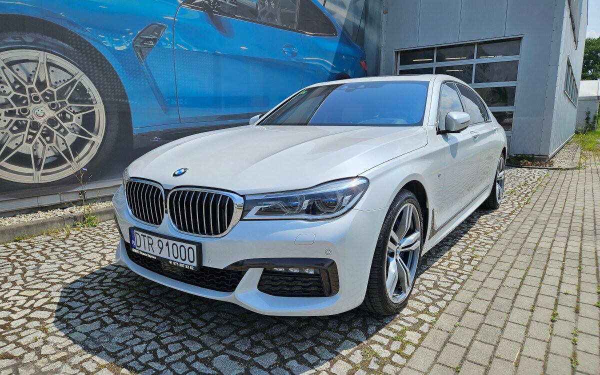 Sprzedaż samochodów marki BMW we Wrocławiu - BMW 750iL xDrive M-Pakiet*Doskonały stan*Bez wkładu finansowego*Max Opcja wyposażenia