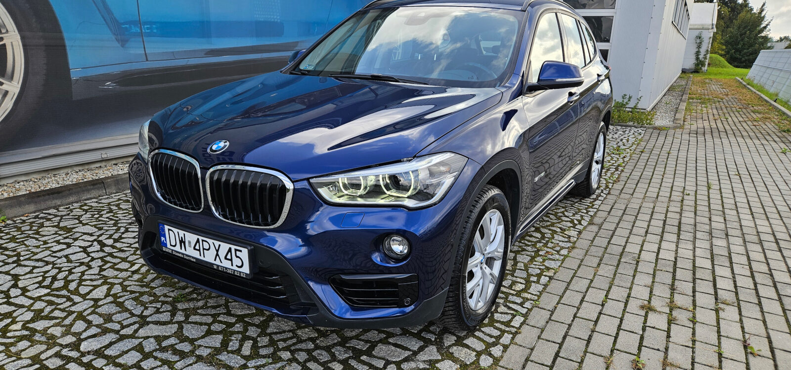 Sprzedaż samochodów marki BMW we Wrocławiu - BMW X1 18i sDrive *Salon Polska* Pierwszy Właściciel* Bezwypadkowy